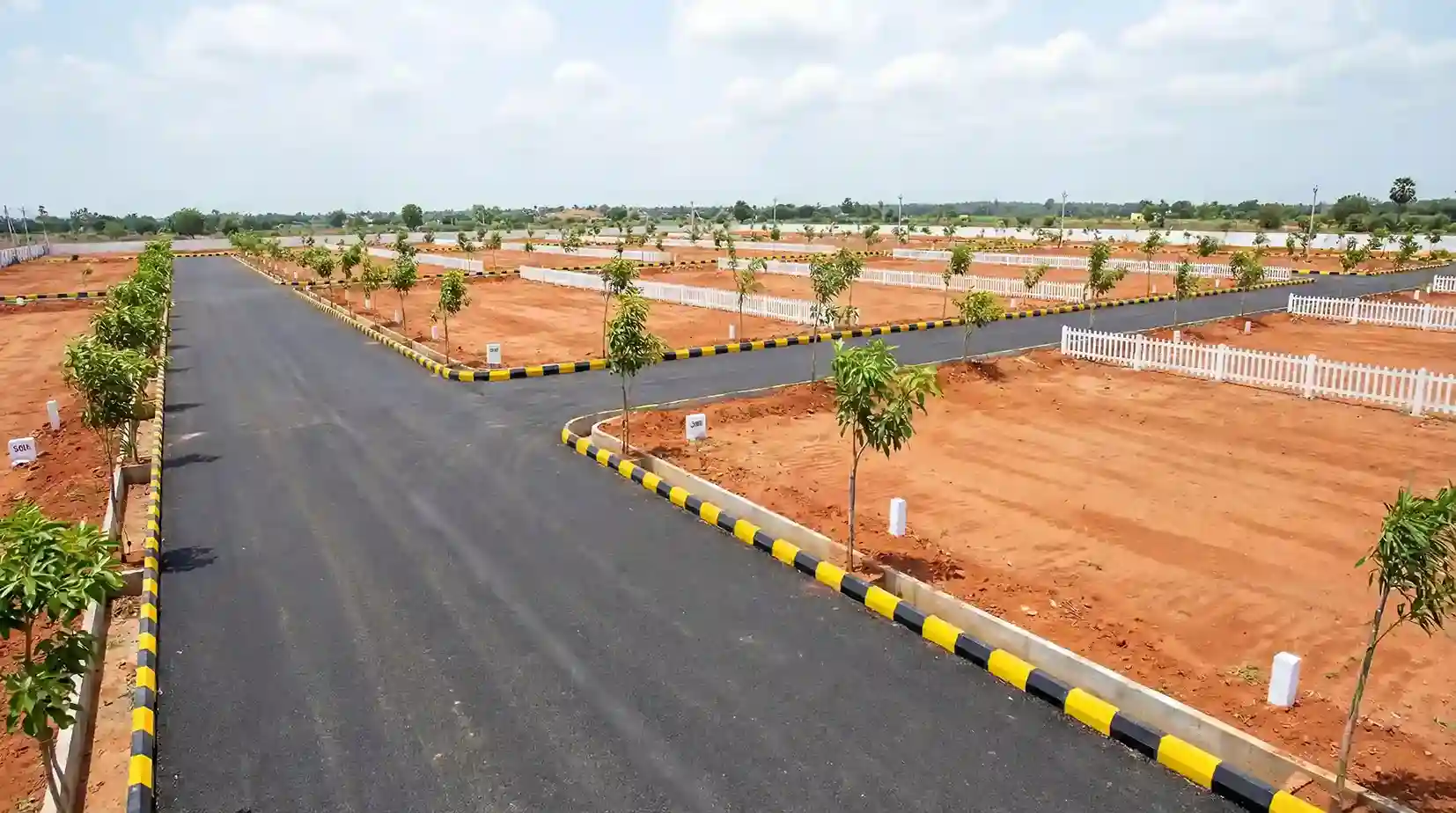 Villa plots in Ponnekallu – ready to construct with modern infrastructure near Amaravati