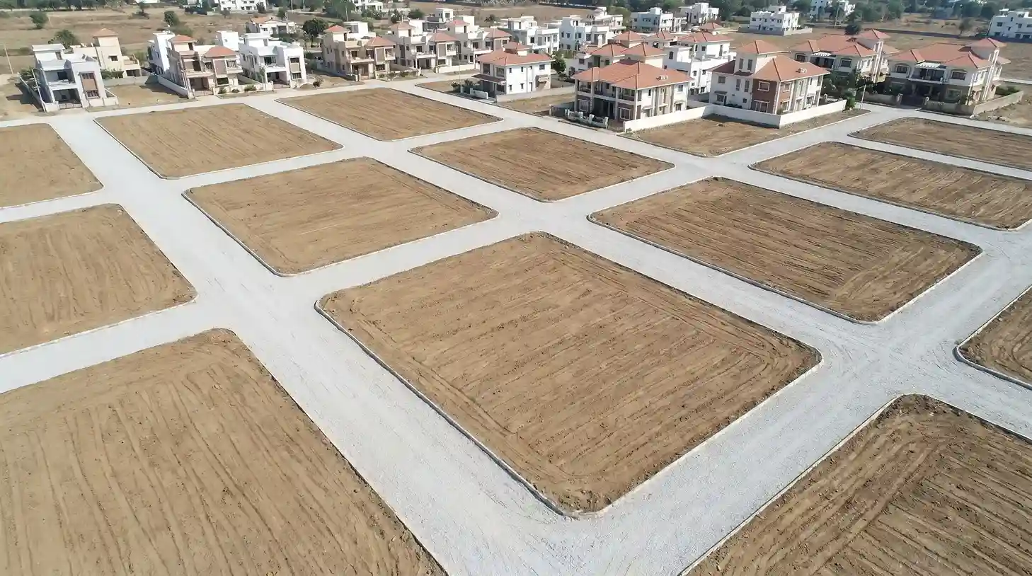 Massive demand for Tagarapuvalasa plots